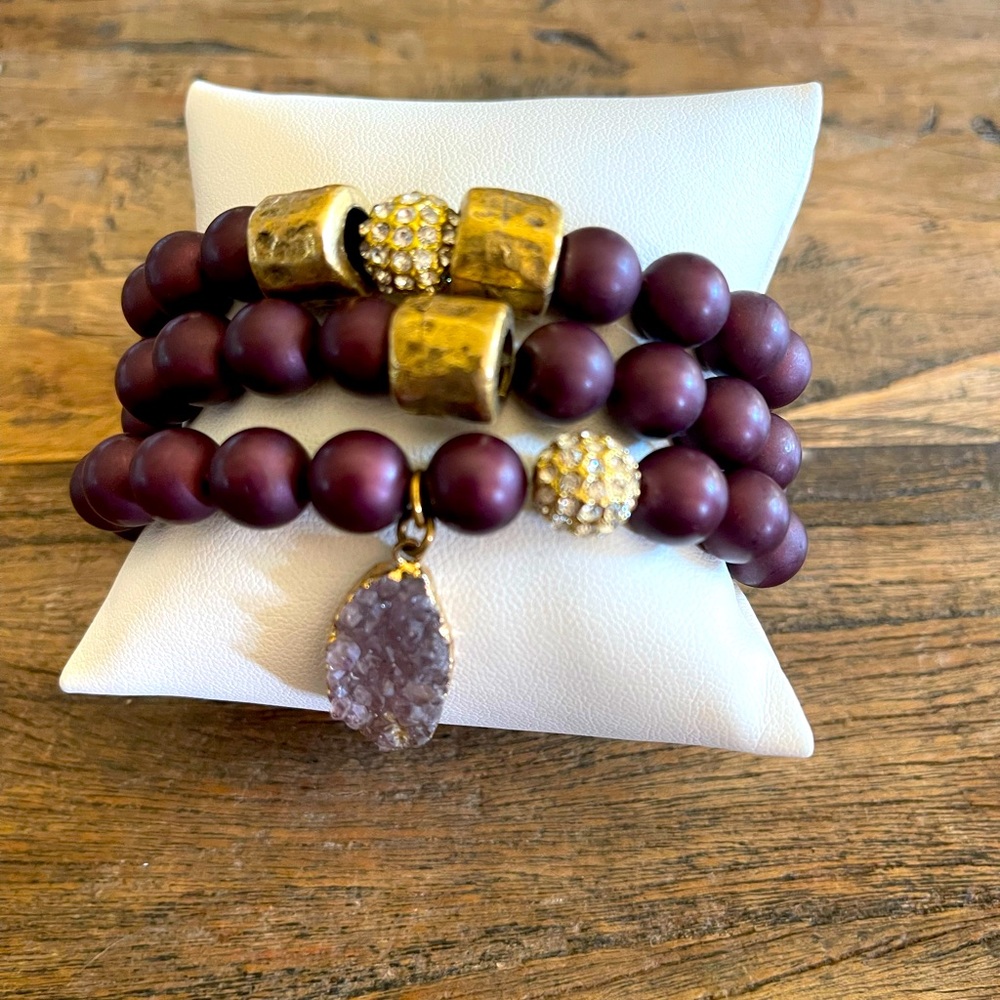Beaded bracelets - Picture 2 of 4